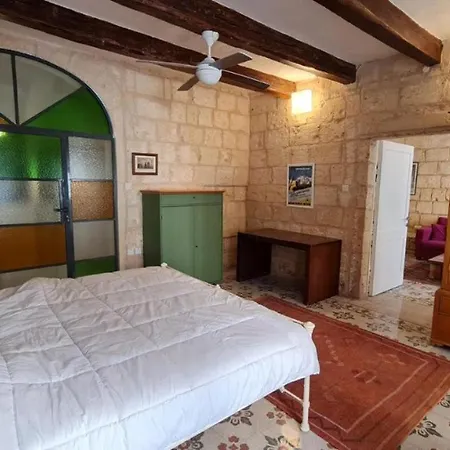 Mulberry Suites Valletta Exterior photo