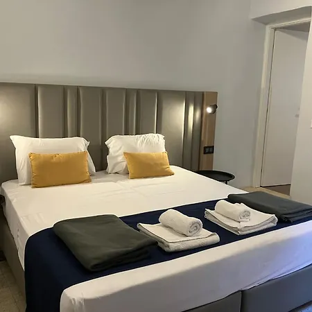 Mulberry Suites Valletta Exterior photo